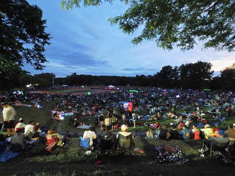 Groton fireworks crowd