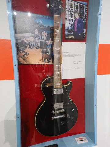 Les Paul guitar #5