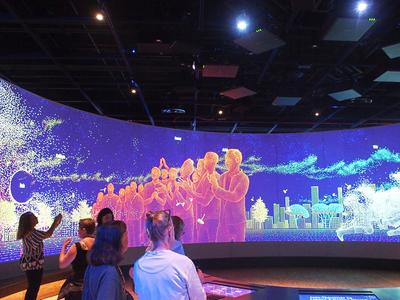Dynamic art display #2